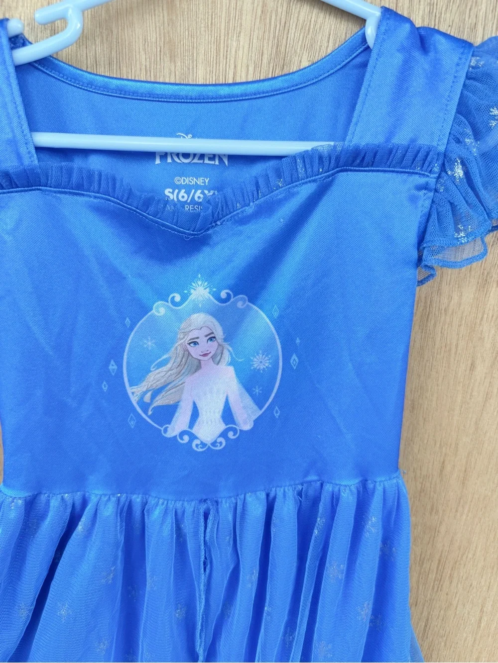 Disney Frozen Elsa Princess Fantasy Dress Gown Blue Snowflake Tulle Size S (6)